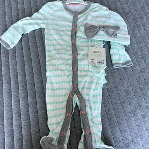Cloud Island Mint and Gray Polka Dot Footie Set
